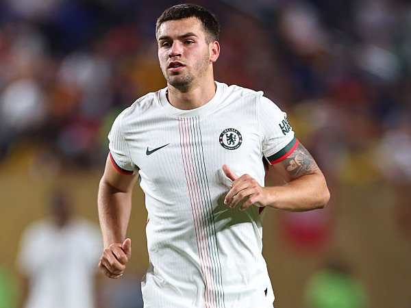 Chelsea Pinjamkan Marc Guiu ke Sunderland Selama Satu Musim